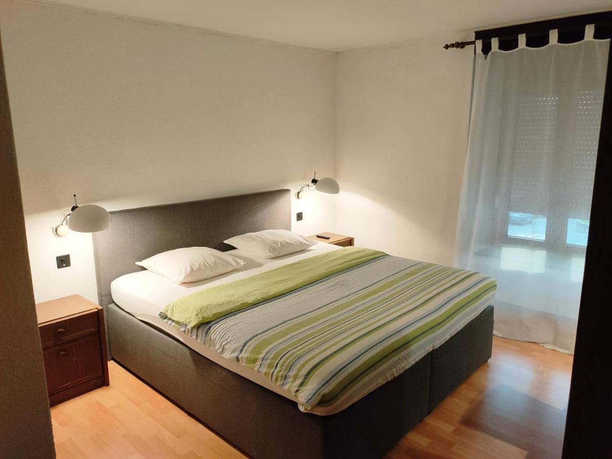 Hotel La Fontaine Saint-Imier 外观 照片
